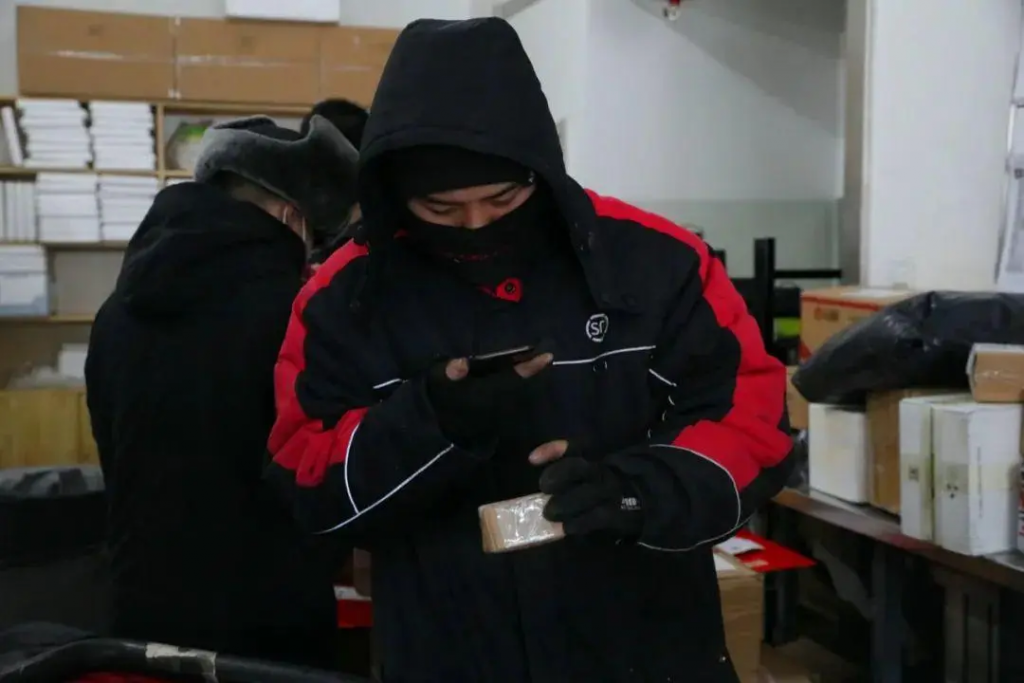 顺丰4小时兼职分拣员(顺丰分拣员临时工招聘)
